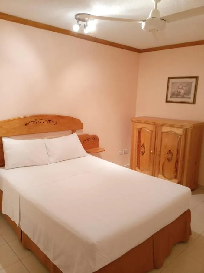 Cliffside Ocean View Suites ile iletişim